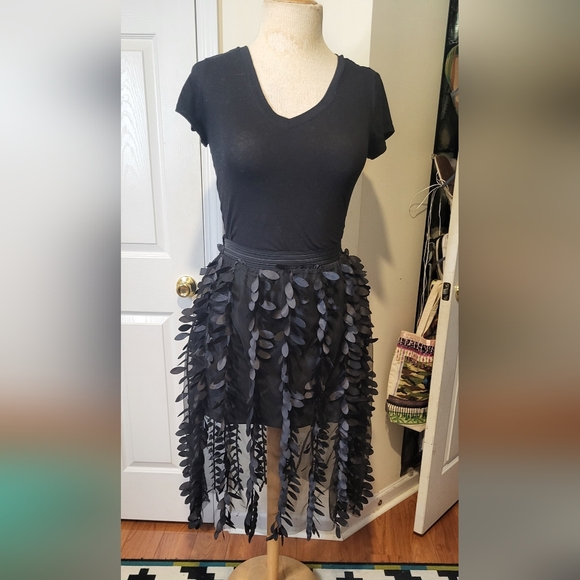 Fun and Flirty Black Petals Embellished Festival Skirt - Picture 3 of 3